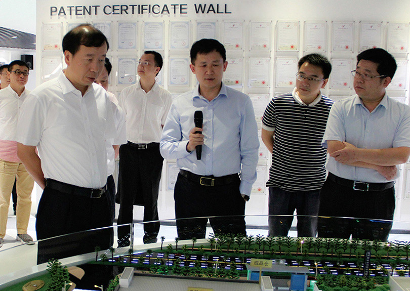 领导来访：2018.9东莞市市长肖亚非完美(中国)体育调研