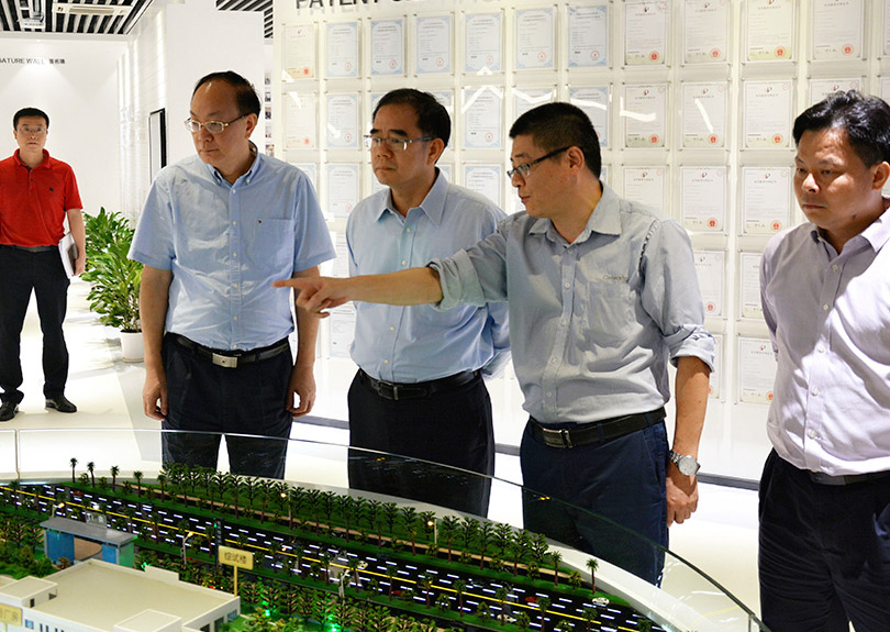 领导来访： 2018.10东莞市委书记梁维东完美(中国)体育调研